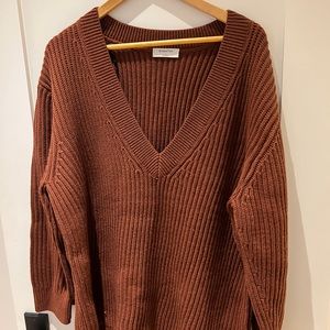 Aritzia Roger Sweater - Large